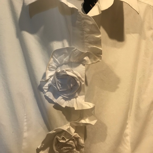 Blouse - Picture 2 of 3